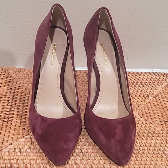 🥀 BCBGENERATION SUEDE PUMPS 🥀 - Picture 3 of 12